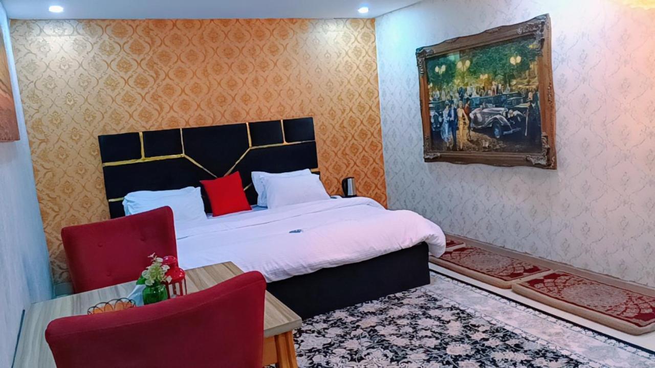 Hotel Nuit De Paris Abuja Exteriér fotografie